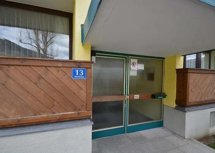 Budget Kitz 10 كابرون